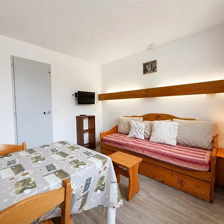 Cosy 2 Pers, Aux Pieds, Centre Des Menuires, Equipe - Fr-1-452-40 *